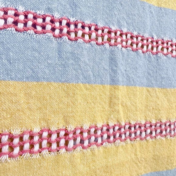 woven textile - Picture 4 of 4